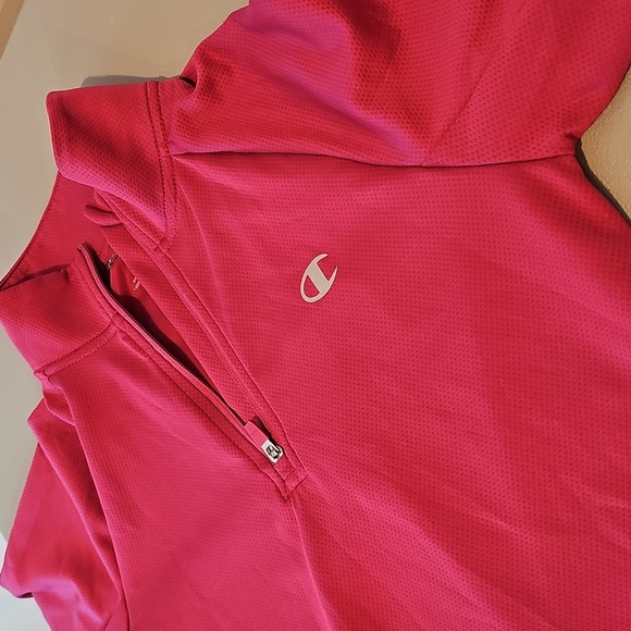 Champion Mediun Purple Half Zip Sweater - Picture 8 of 8